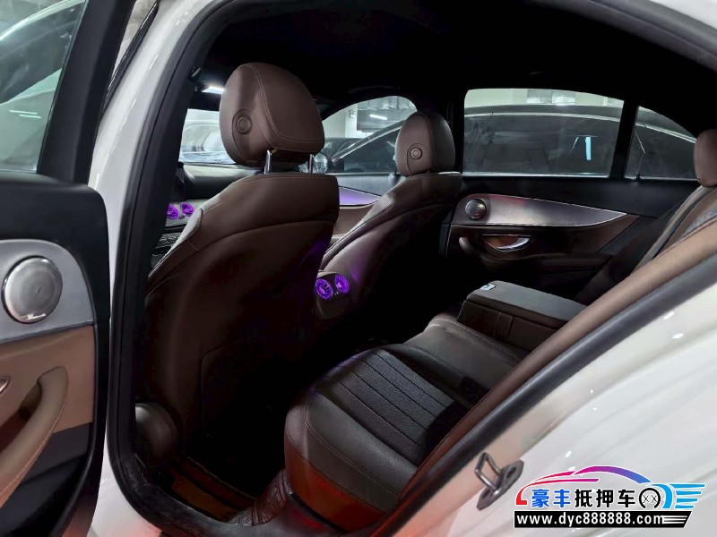 20年奔驰E轿车抵押车出售