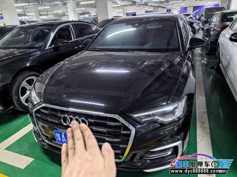 抵押车出售24年奥迪A6L轿车