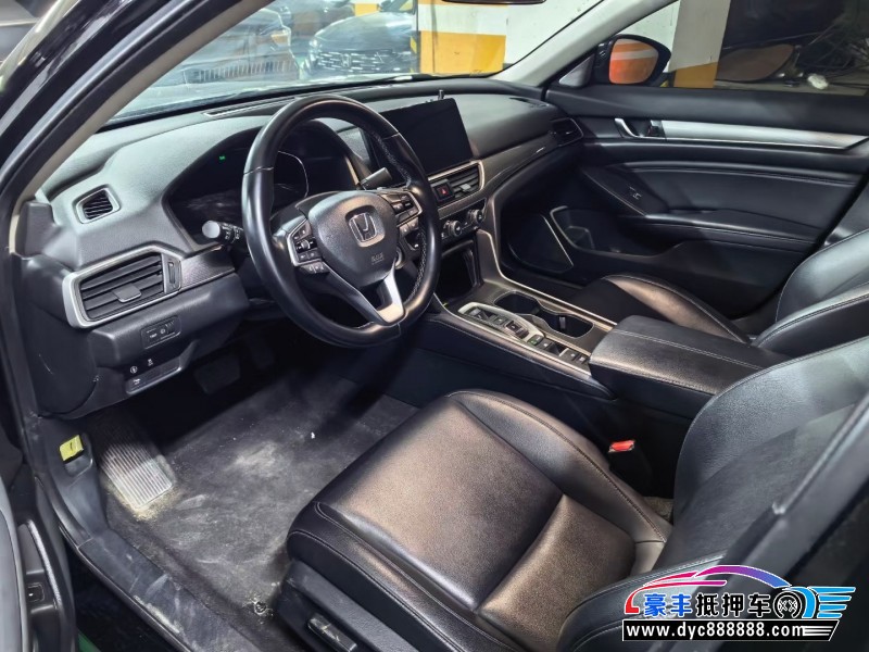 23年本田雅阁轿车抵押车出售