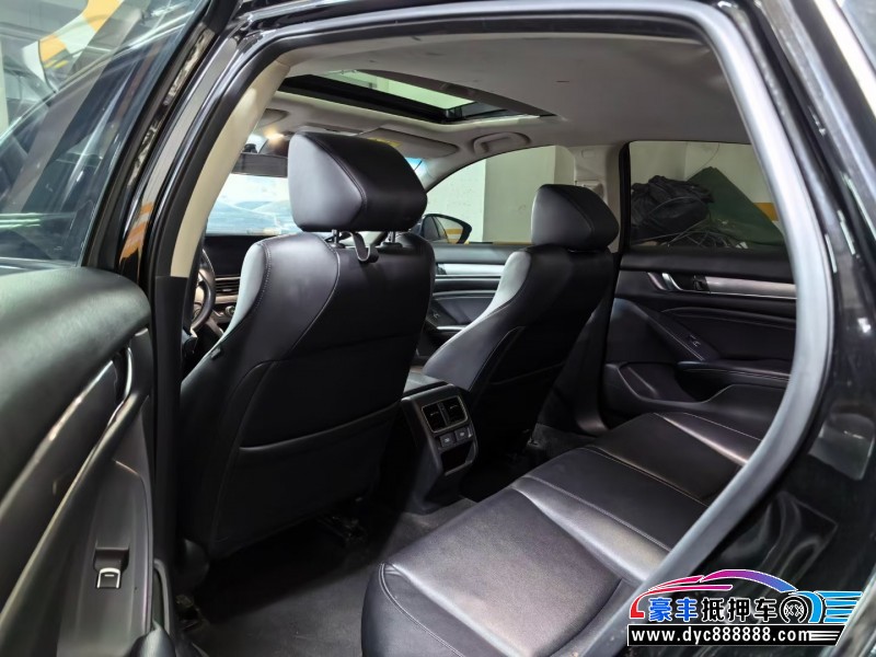 23年本田雅阁轿车抵押车出售