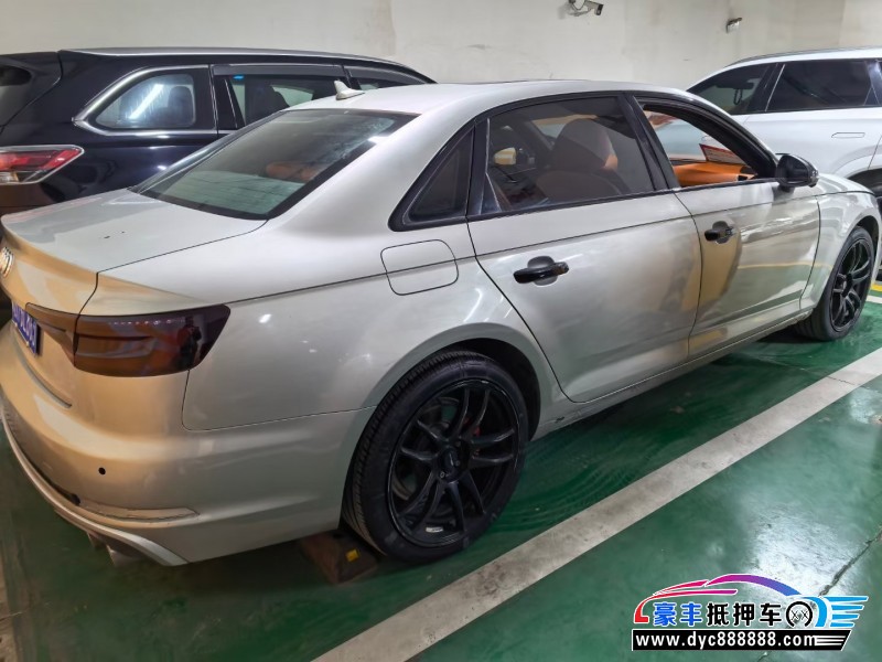 19年奥迪A4L轿车抵押车出售