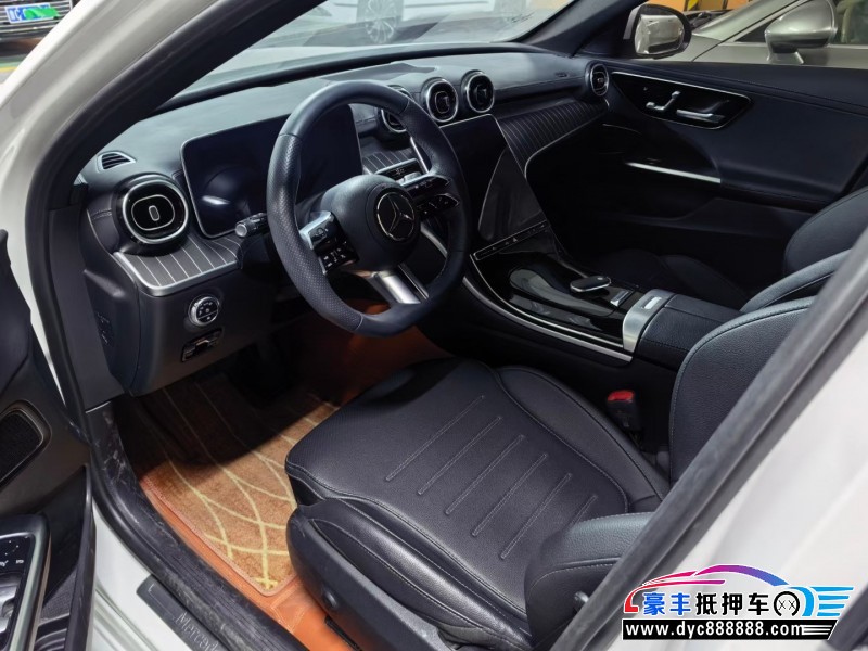 23年奔驰C轿车抵押车出售