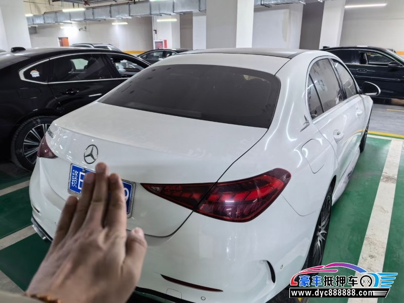22年奔驰C轿车抵押车出售
