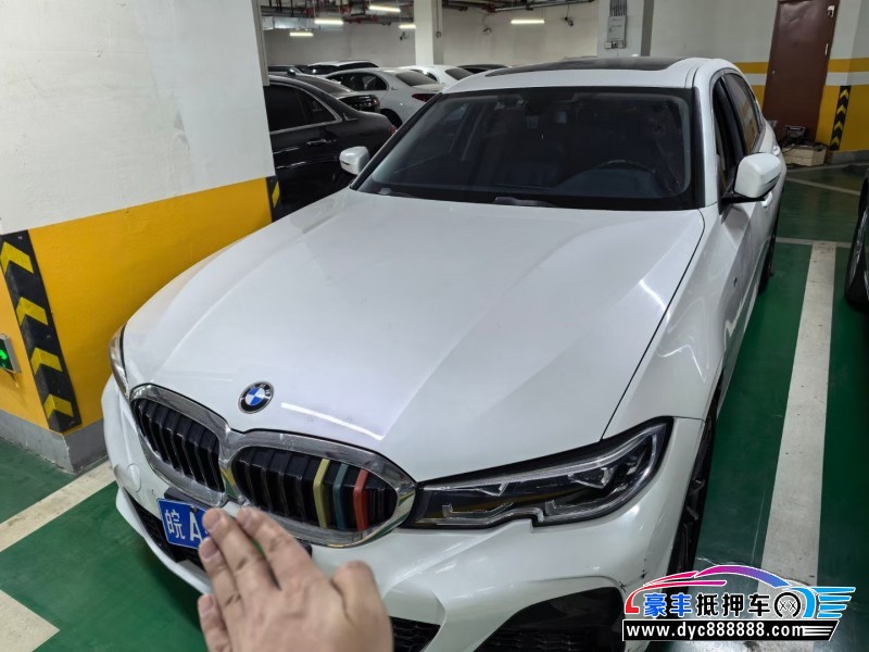 22年宝马3系轿车抵押车出售