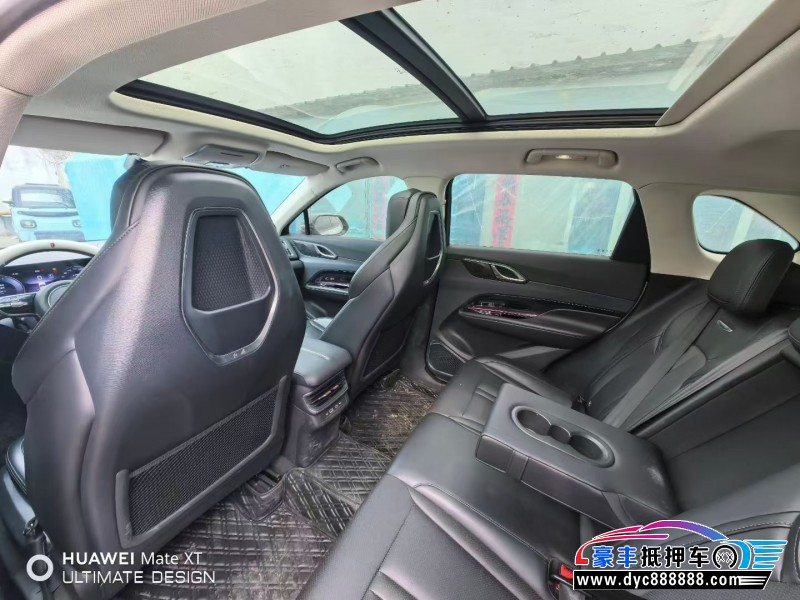 23年红旗HS3轿车抵押车出售