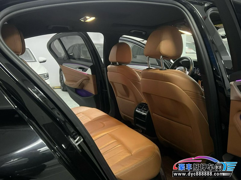 19年宝马5系轿车抵押车出售