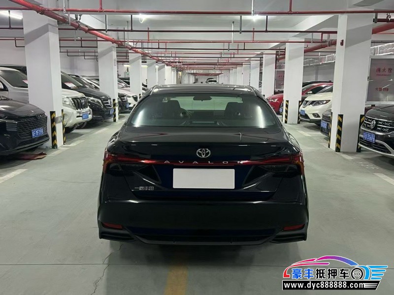 25年丰田亚洲龙轿车抵押车出售