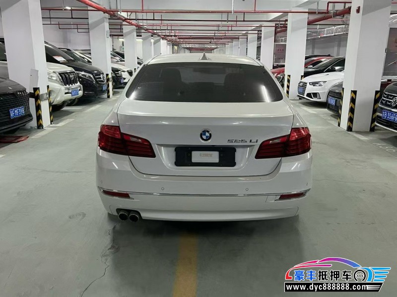 17年宝马5系轿车抵押车出售