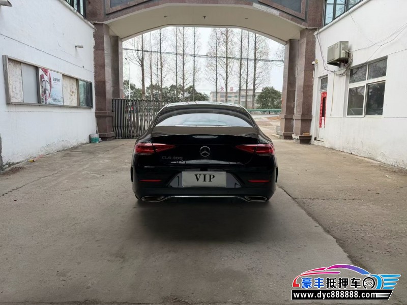 21年奔驰CLS轿车抵押车出售