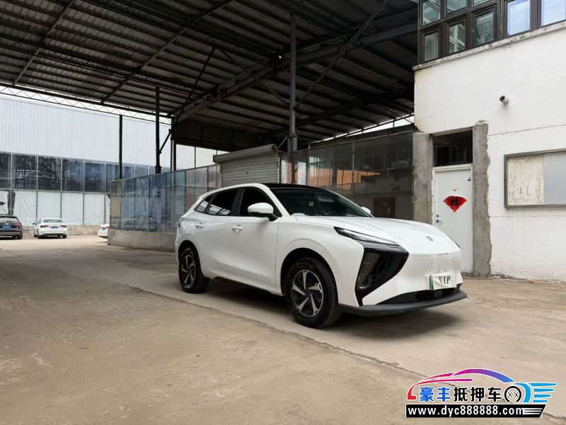 24年东风雷霆轿车抵押车出售