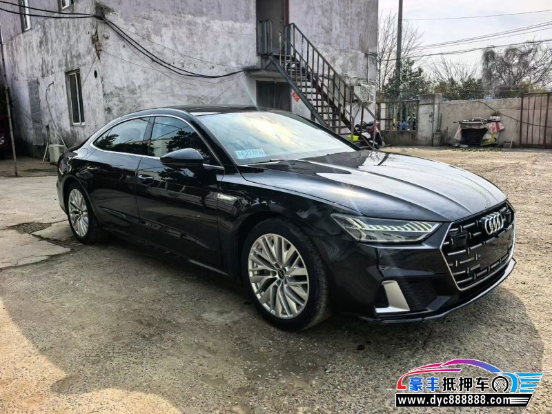 22年奥迪A7轿车抵押车出售