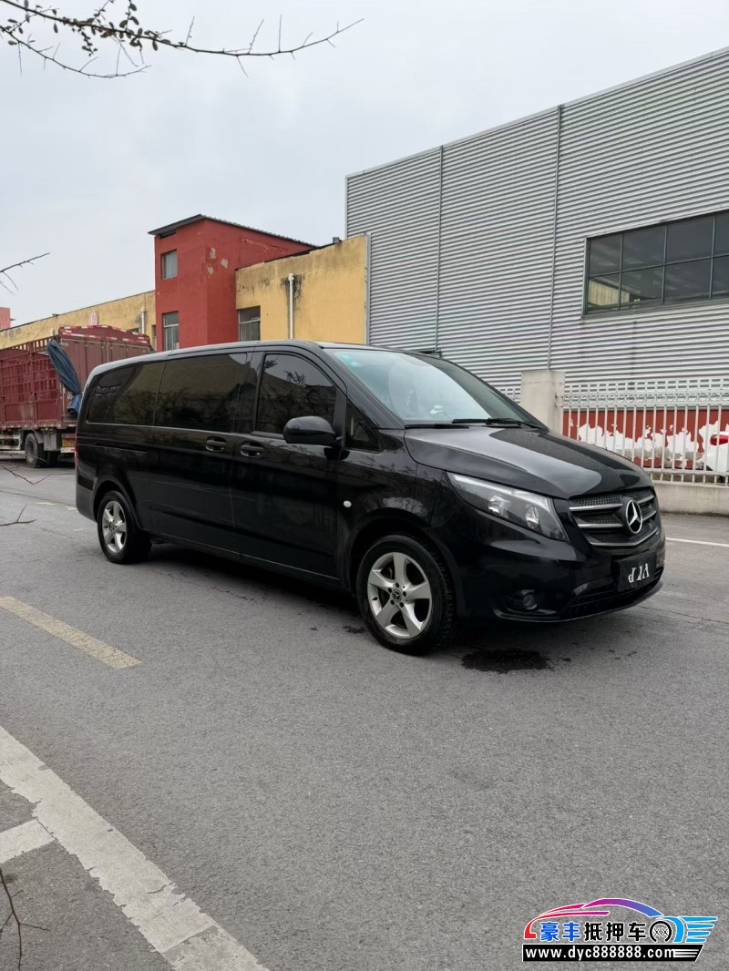 20年奔驰威霆MPV抵押车出售