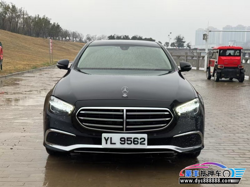 抵押车出售23年奔驰E轿车