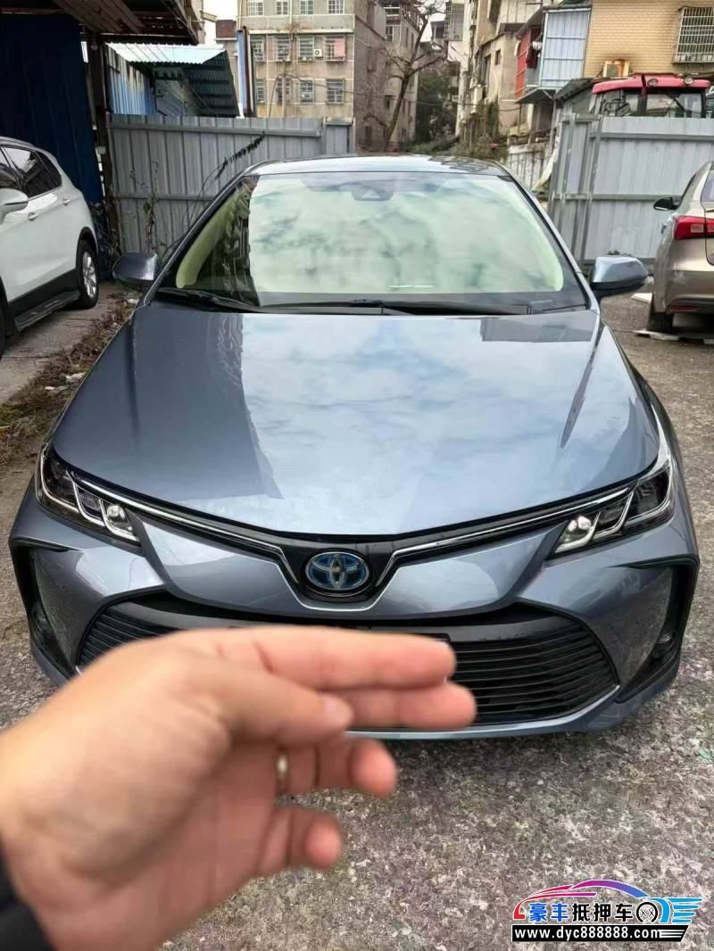 抵押车出售23年丰田卡罗拉轿车