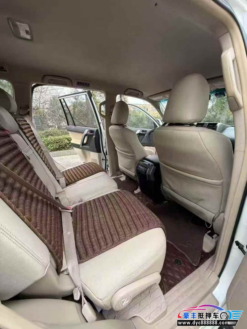 13年丰田普拉多（霸道）轿车抵押车出售