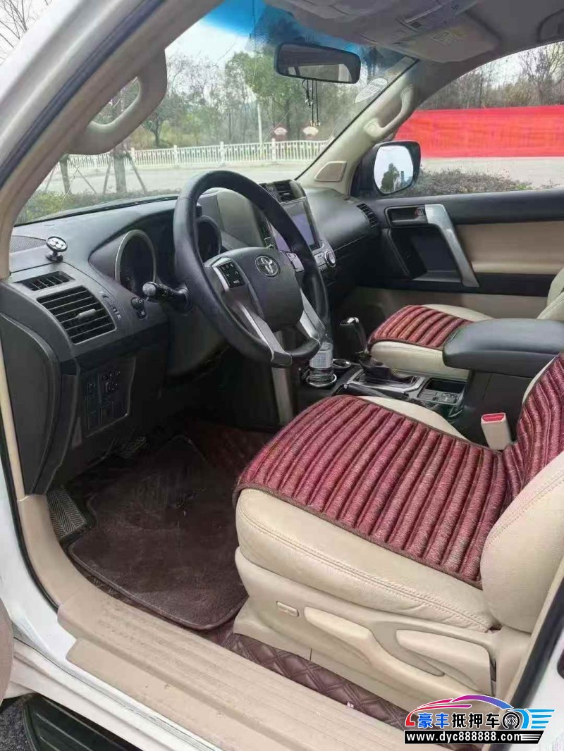13年丰田普拉多（霸道）轿车抵押车出售