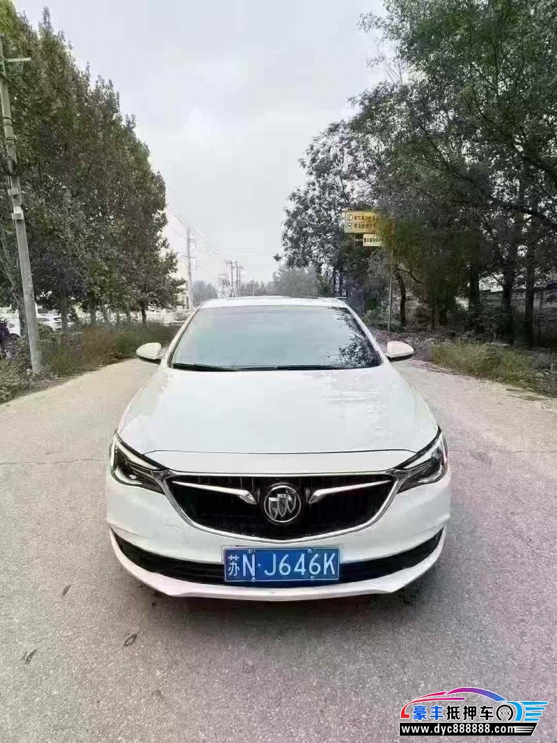 抵押车出售20年别克英朗轿车