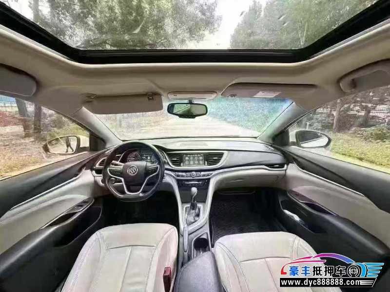 20年别克英朗轿车抵押车出售