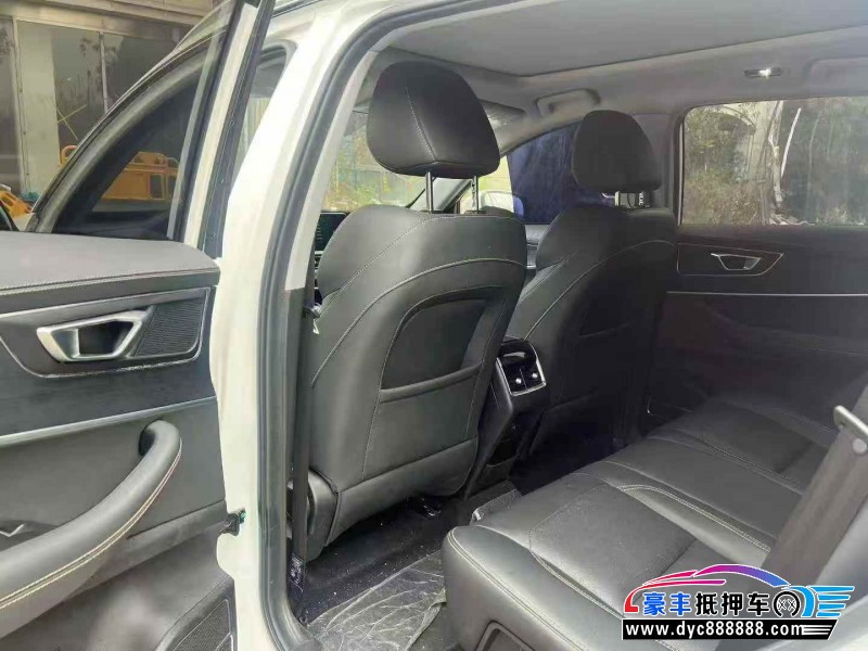 24年奇瑞瑞虎8轿车抵押车出售