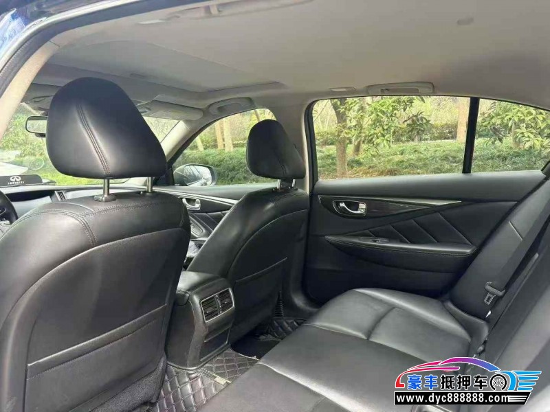 19年英菲尼迪Q50L轿车抵押车出售