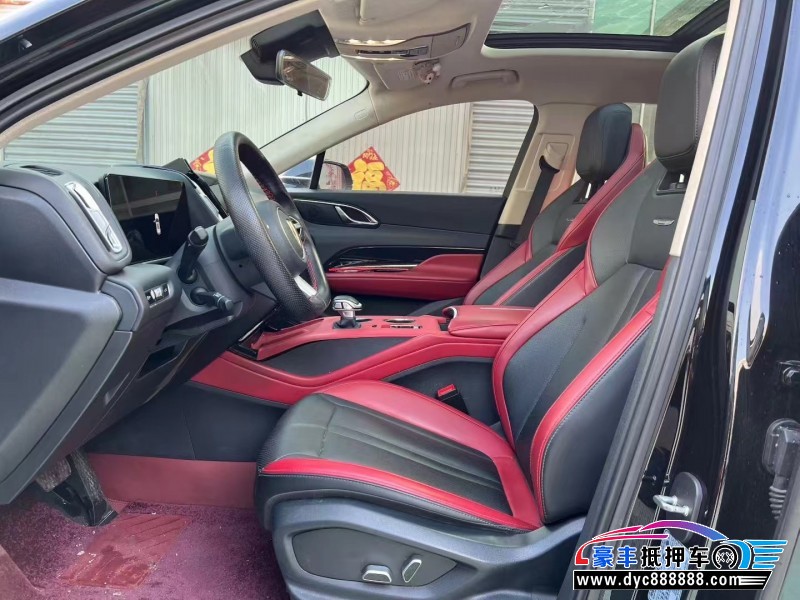 24年红旗HS3SUV抵押车出售