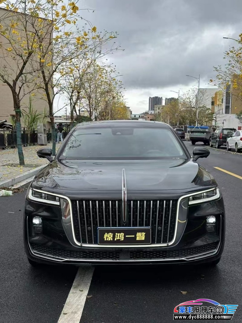 抵押车出售22年红旗H9轿车