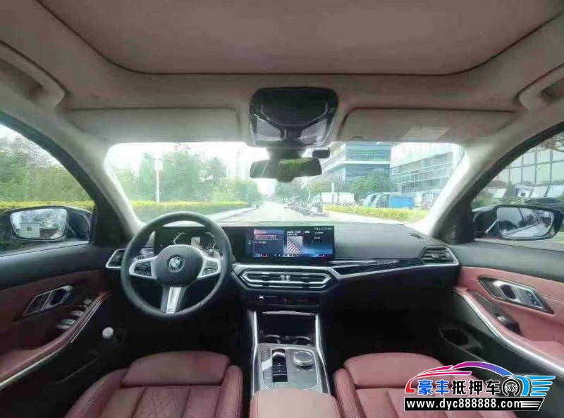 24年宝马3系轿车抵押车出售