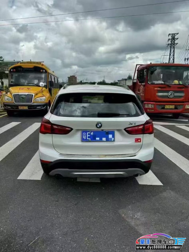 16年宝马X1轿车抵押车出售