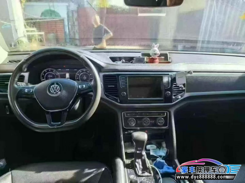 18年大众途昂轿车抵押车出售