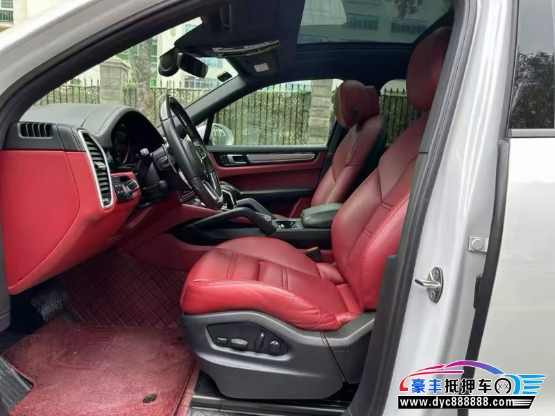 23年保时捷卡宴轿车抵押车出售