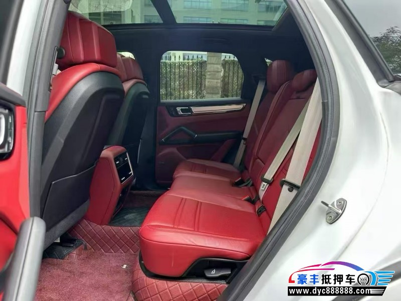 23年保时捷卡宴轿车抵押车出售