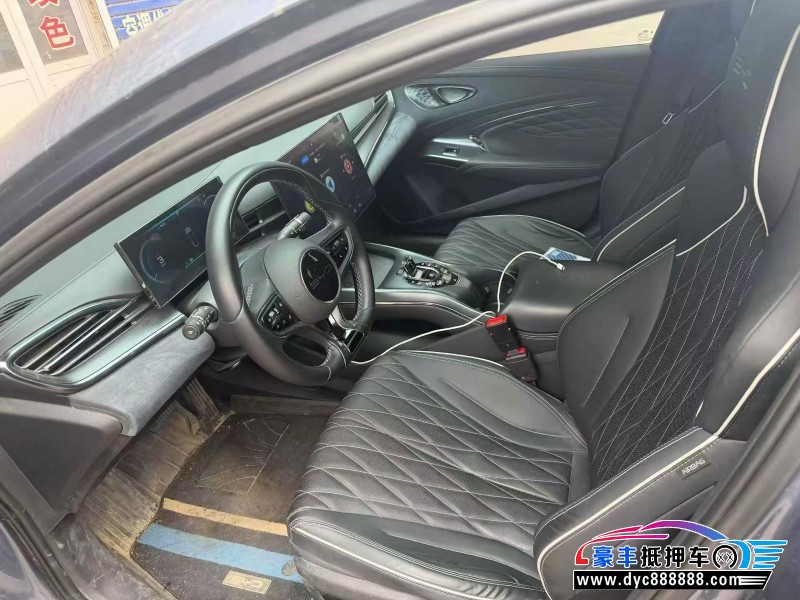 24年比亚迪海豹轿车抵押车出售