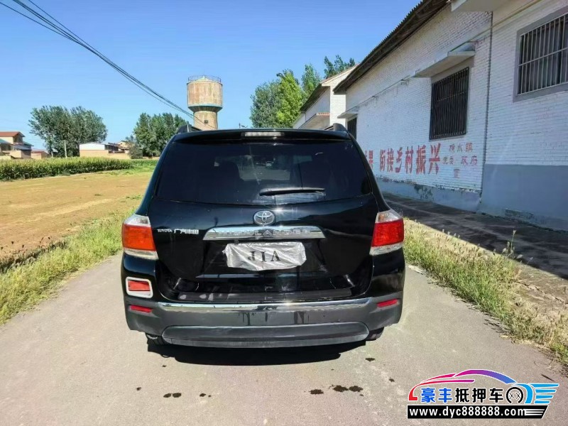 14年丰田汉兰达轿车抵押车出售