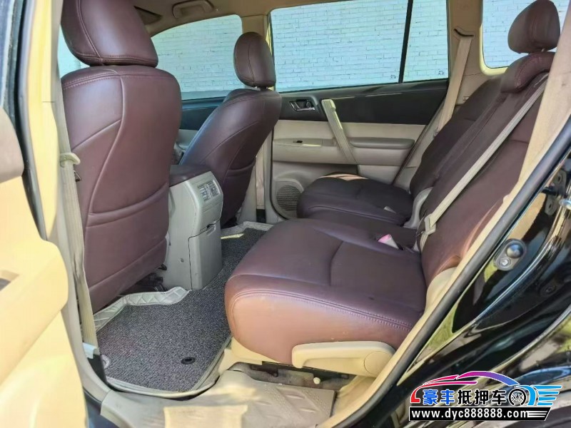 14年丰田汉兰达轿车抵押车出售