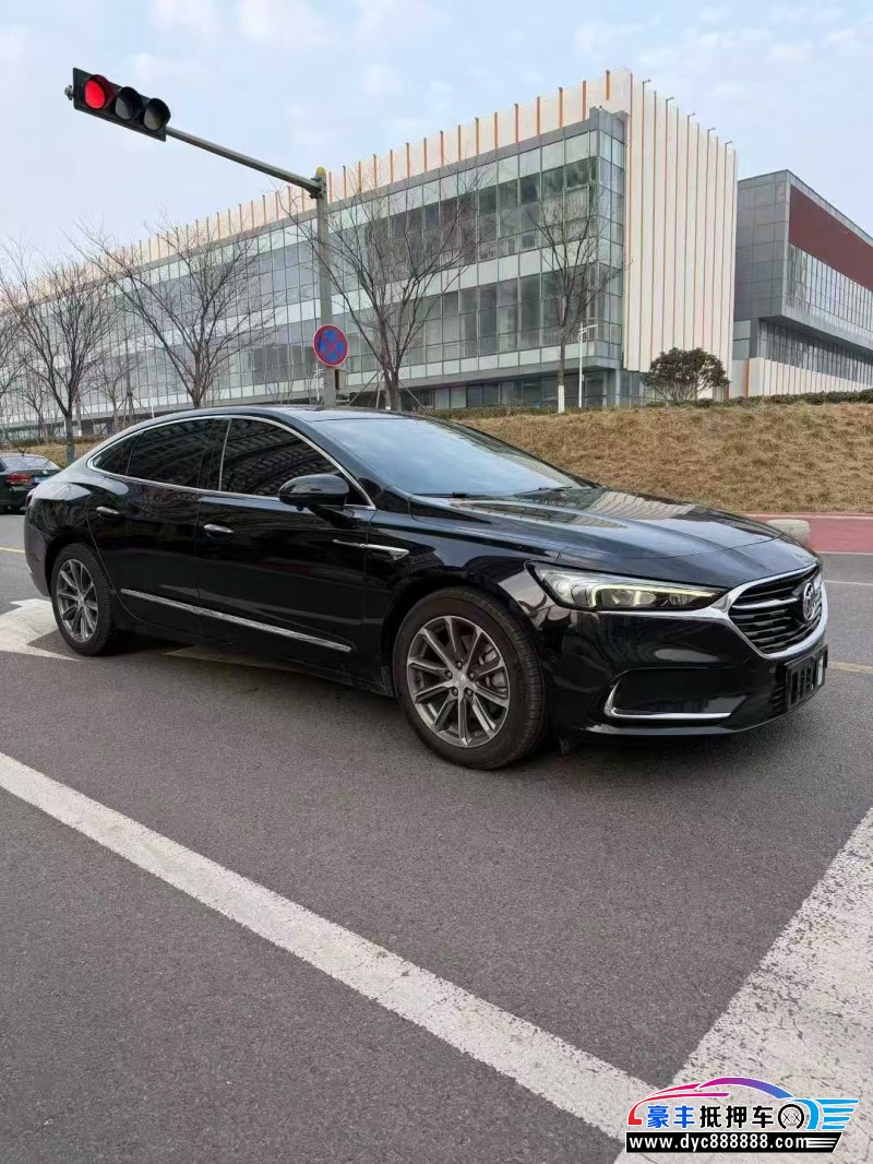 20年别克君越轿车抵押车出售