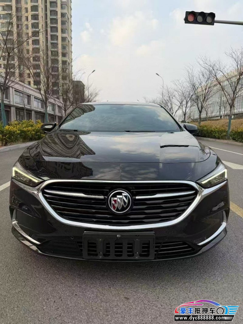 抵押车出售20年别克君越轿车