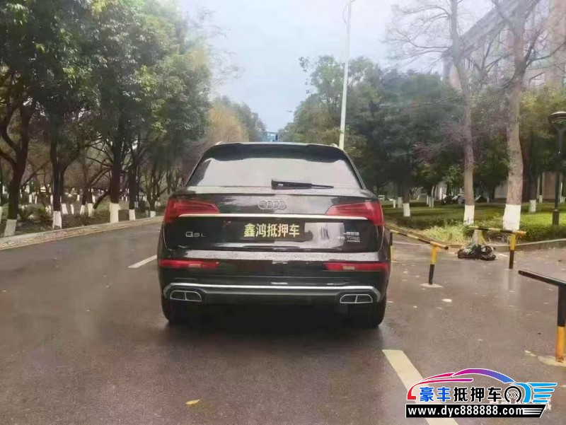 21年奥迪Q5轿车抵押车出售