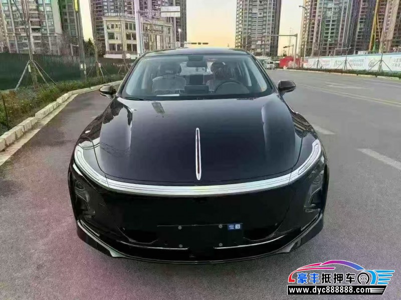 抵押车出售25年红旗EQM5轿车