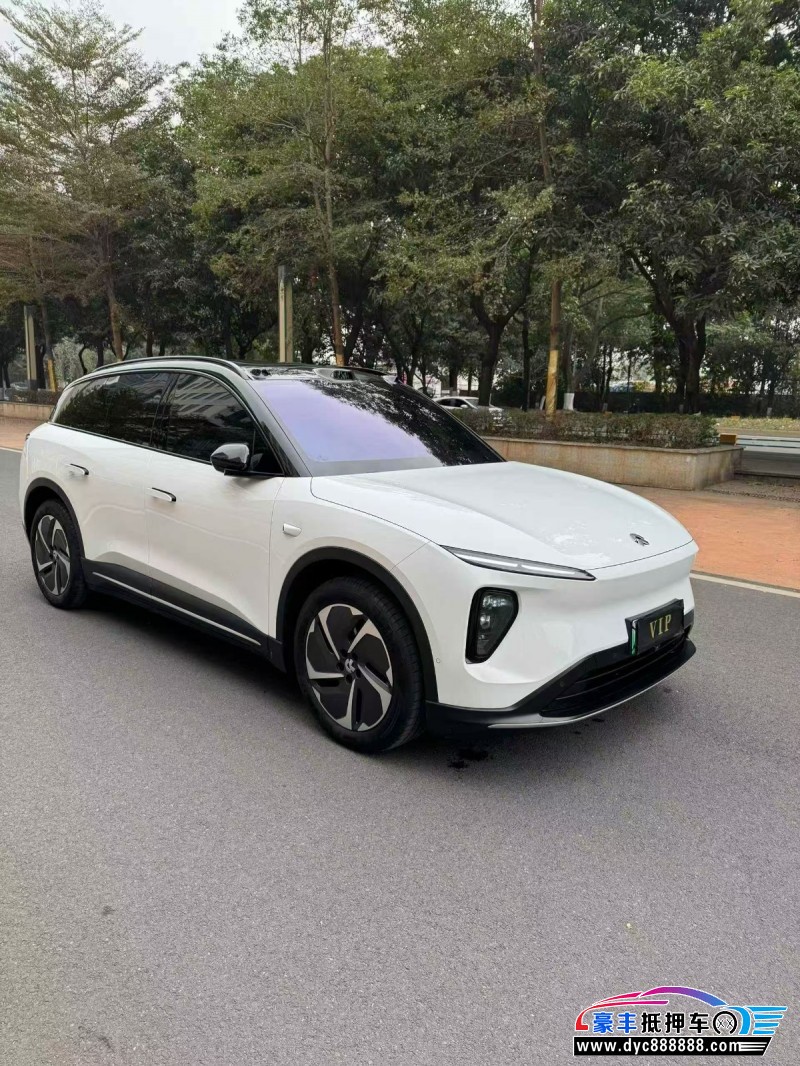 25年蔚来ES6轿车抵押车出售