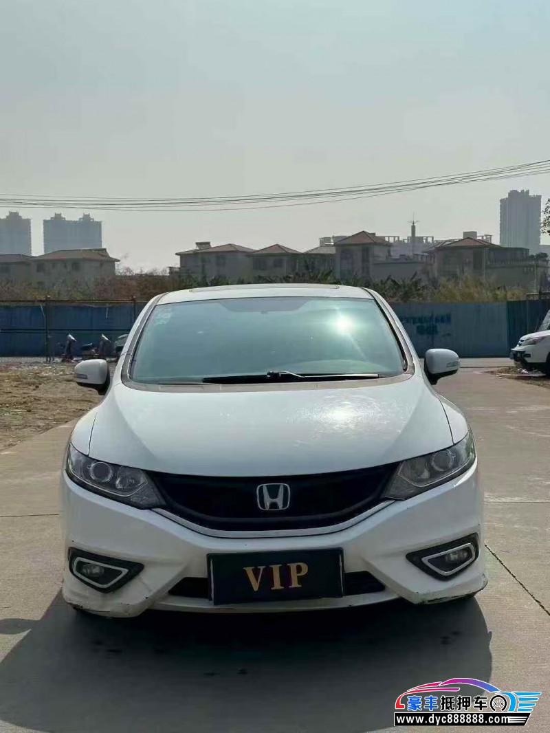 抵押车出售15年本田杰德轿车