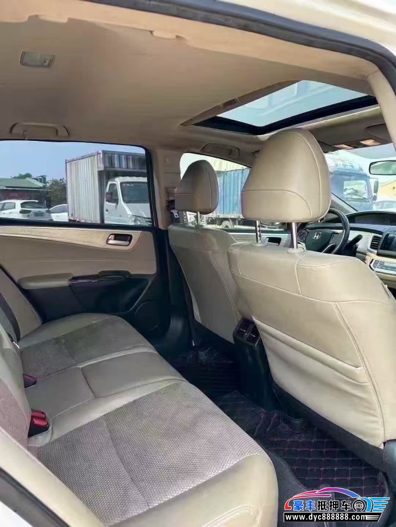 15年本田杰德轿车抵押车出售