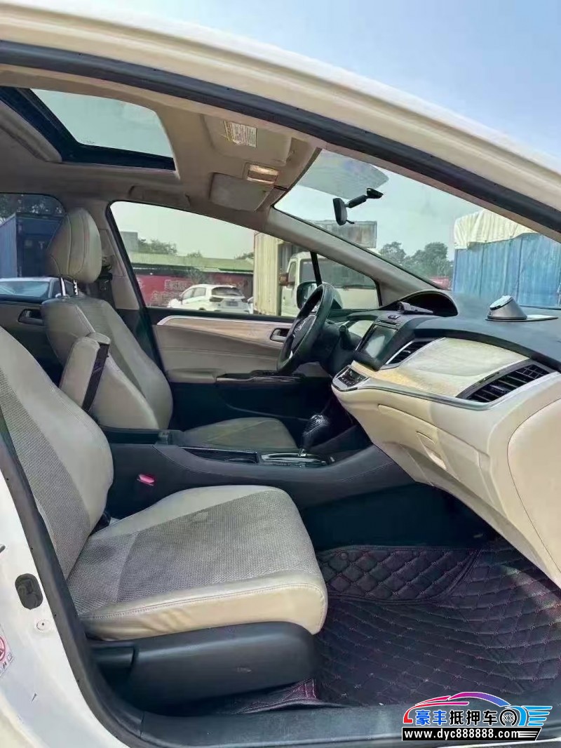 15年本田杰德轿车抵押车出售