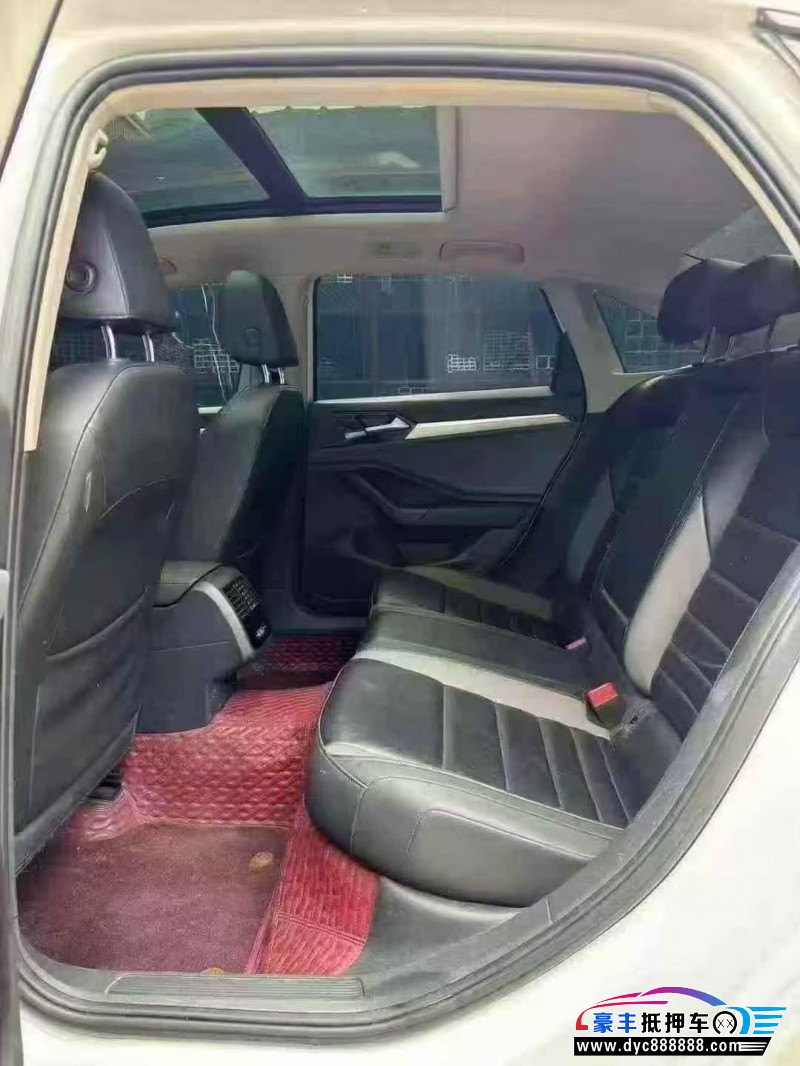 20年大众速腾轿车抵押车出售