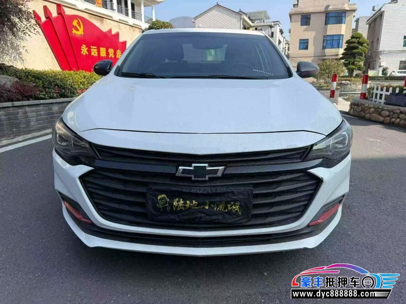 抵押车出售20年雪佛兰科鲁泽轿车