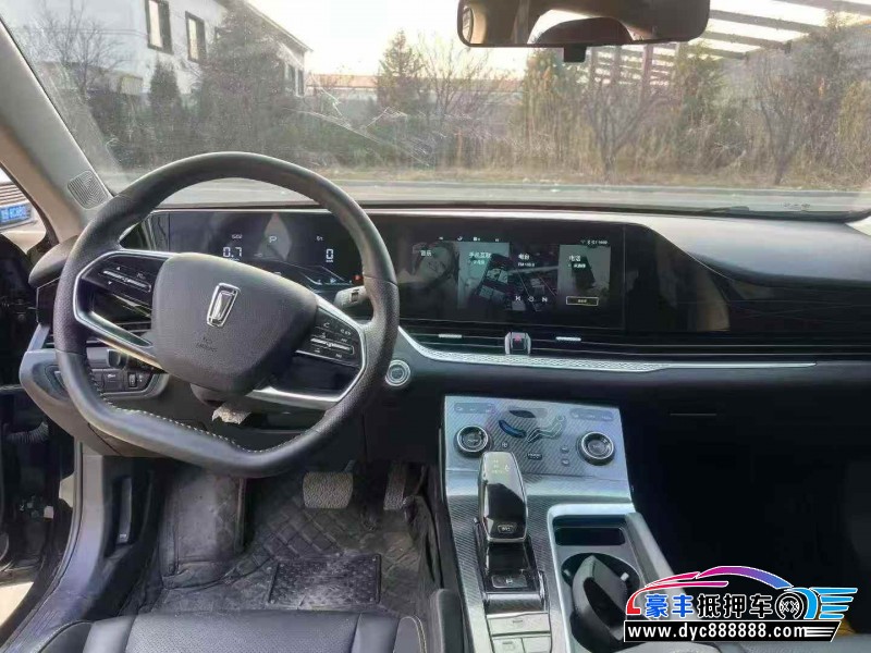 24年奔腾B70轿车抵押车出售