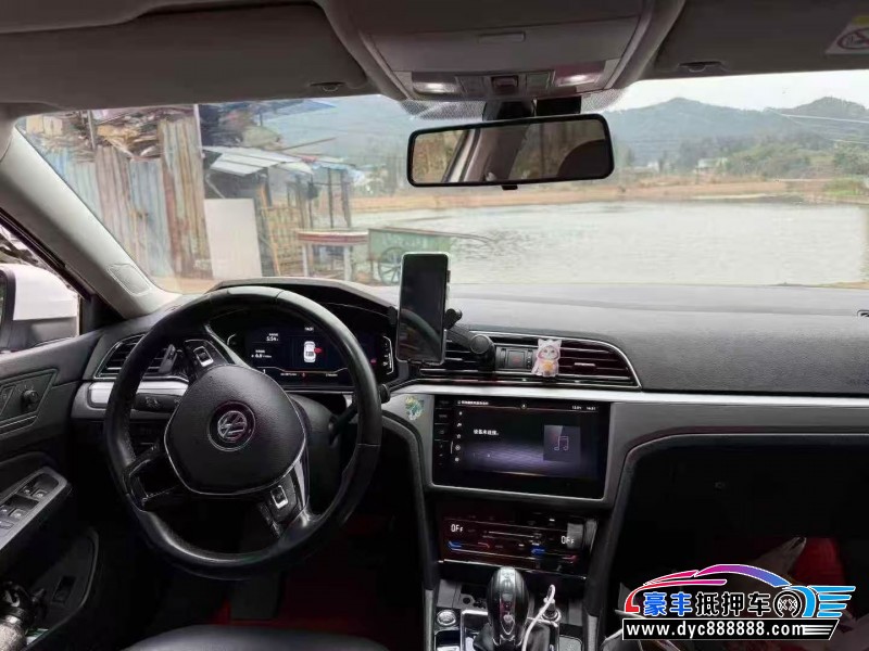 21年大众凌渡轿车抵押车出售