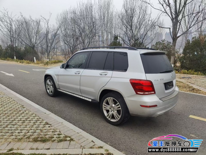 13年奔驰GLKSUV抵押车出售