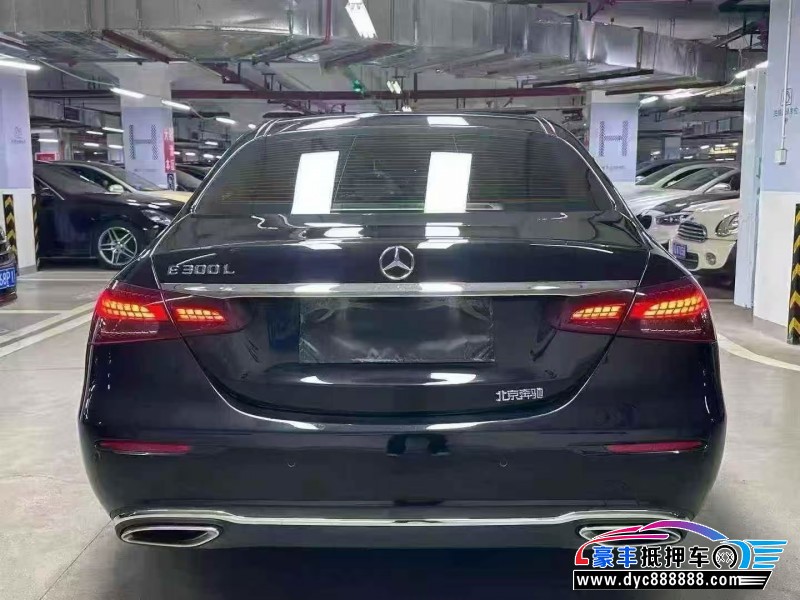 21年奔驰E轿车抵押车出售