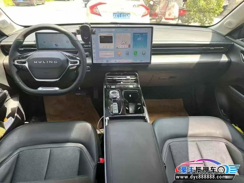 24年五菱星光轿车抵押车出售