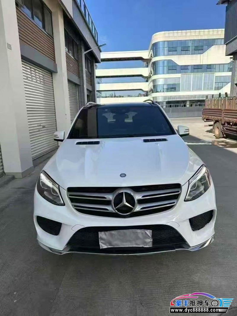 抵押车出售17年奔驰GLE轿车